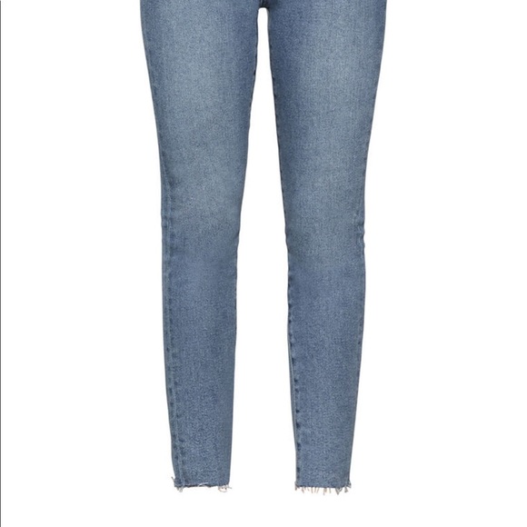 💞3 for $50💞BcbgMaxAzria skinny frayed hem jeans size 30 - Picture 3 of 6